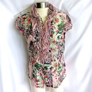 Lapis boho ruffle front and neck cap sleeve blouse, Sz M, 19" PTP 23"L